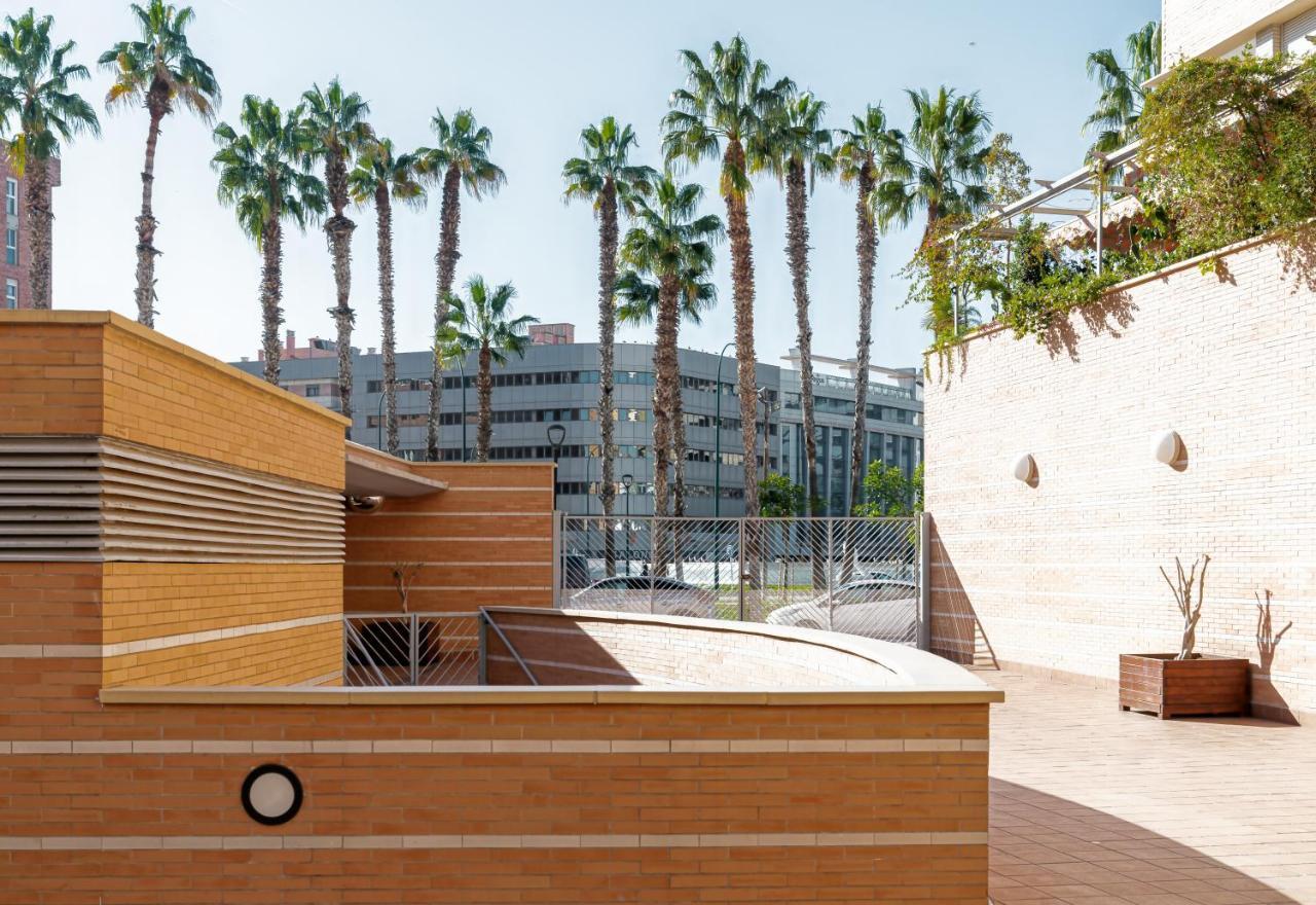 Precioso Apartamento En Maria Zambrano Malaga Luaran gambar
